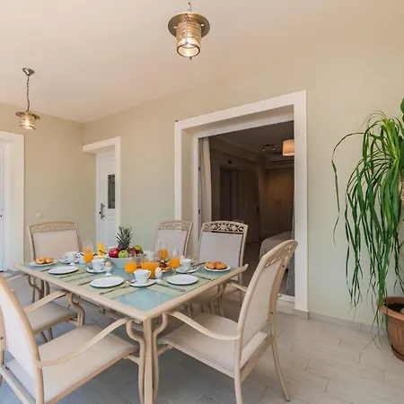 Villa Mamfredas Luxury Ciliví